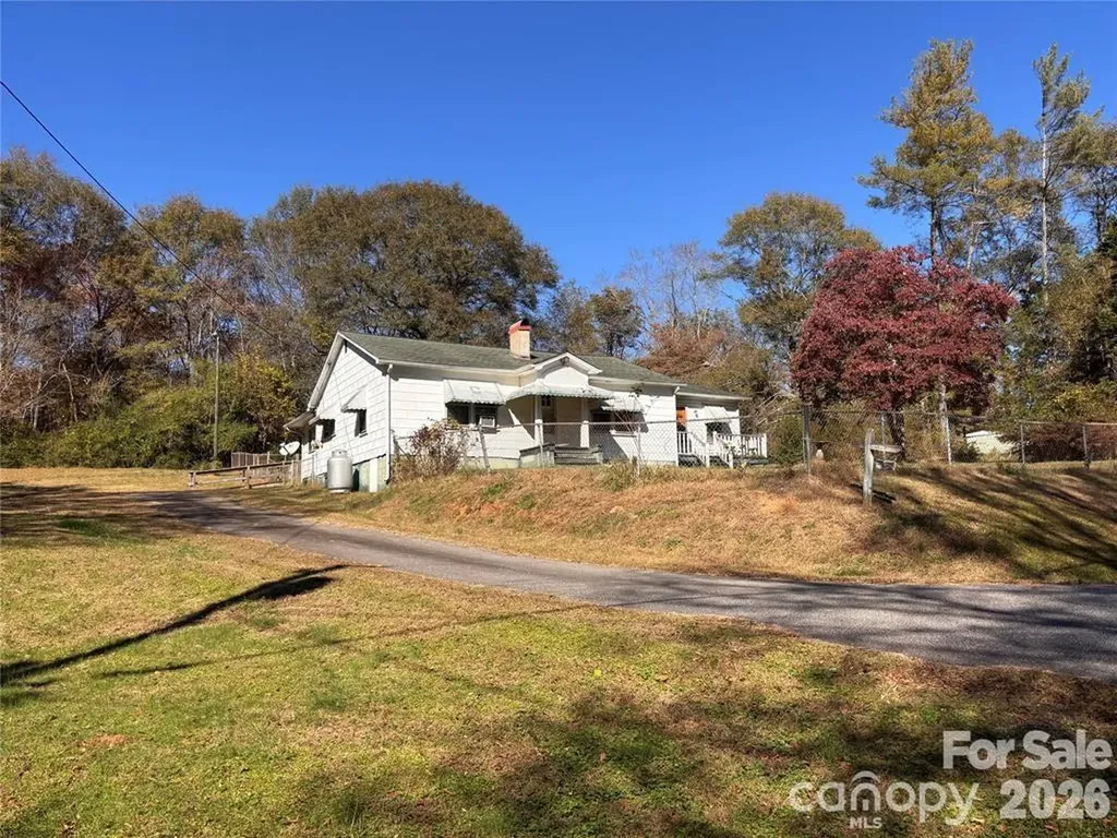 206 Railroad Street Mooresboro NC 28114