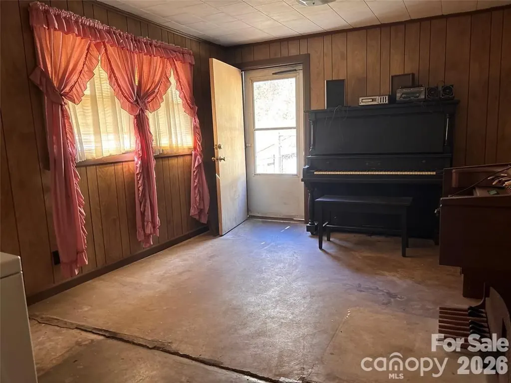 206 Railroad Street Mooresboro NC 28114