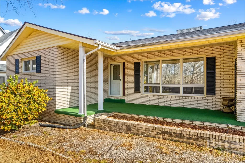 305 Sills Drive Salisbury NC 28146