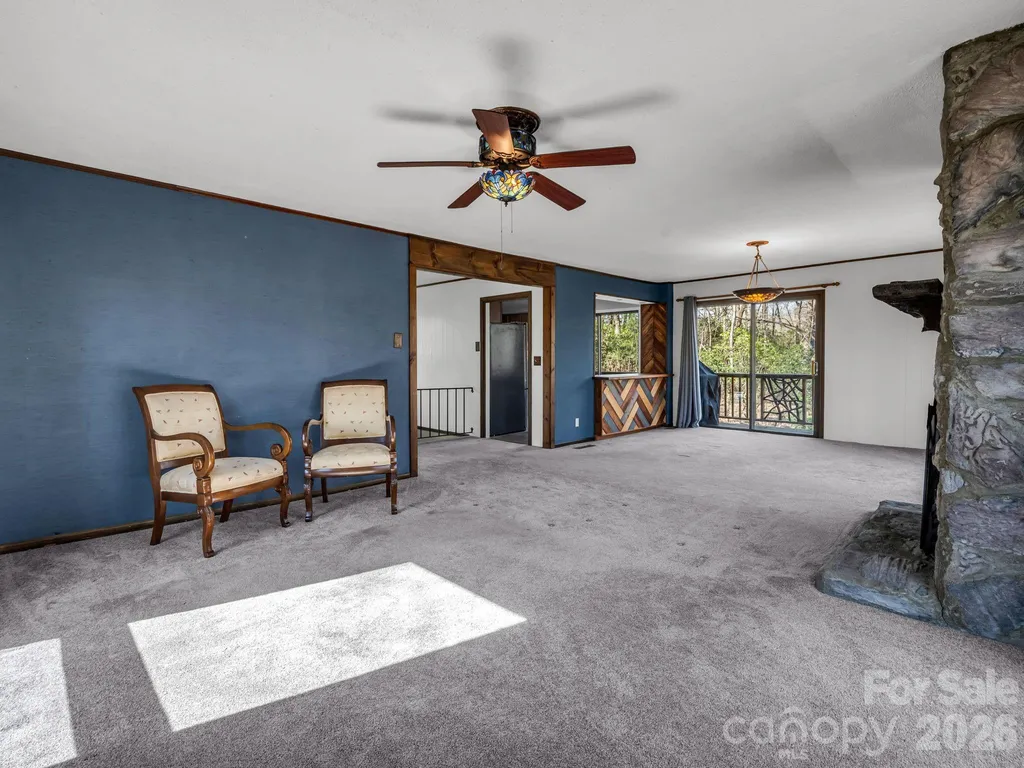 177 Tsisqua Circle Brevard NC 28712