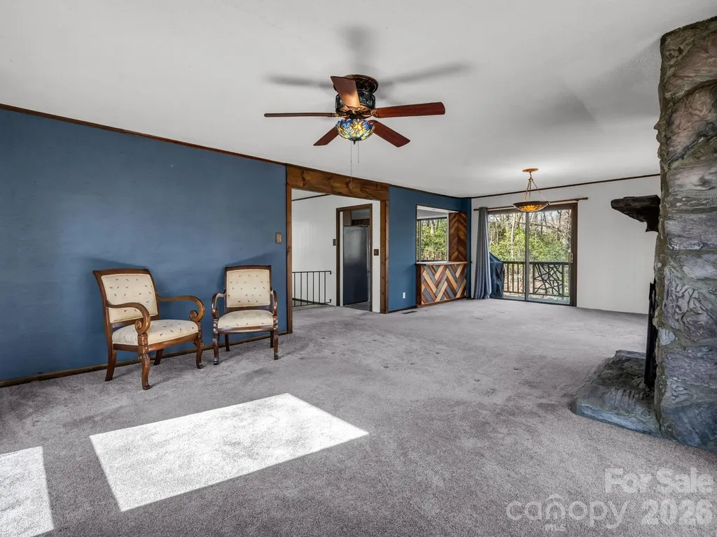 177 Tsisqua Circle Brevard NC 28712