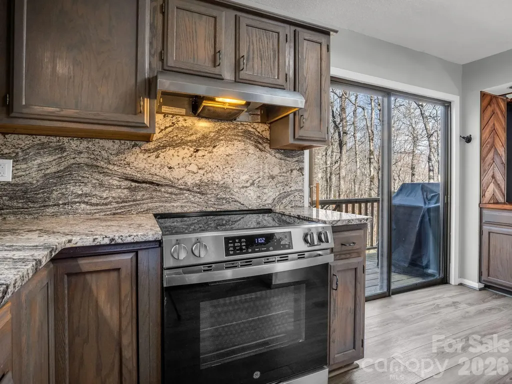 177 Tsisqua Circle Brevard NC 28712