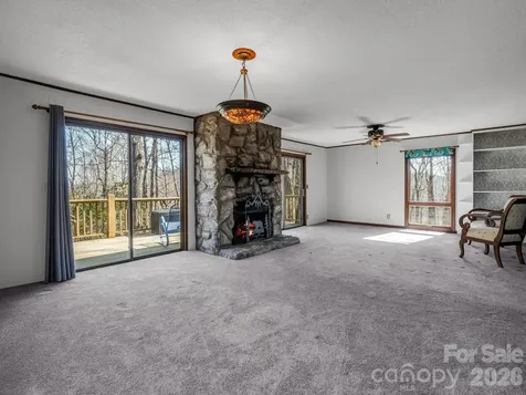 177 Tsisqua Circle Brevard NC 28712