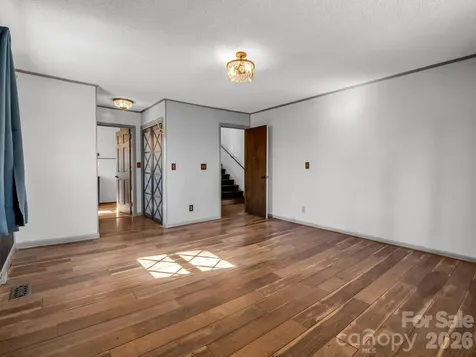177 Tsisqua Circle Brevard NC 28712
