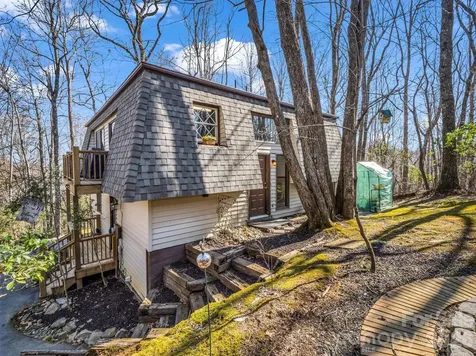 177 Tsisqua Circle Brevard NC 28712