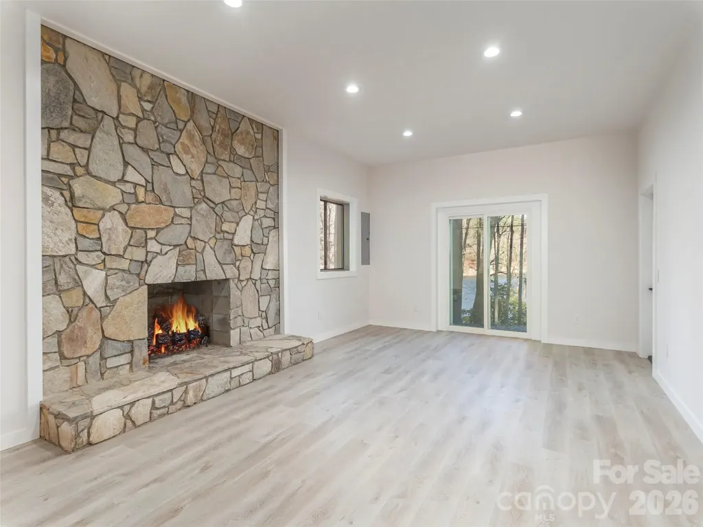 1679 Woods Mountain Trail Cullowhee NC 28723