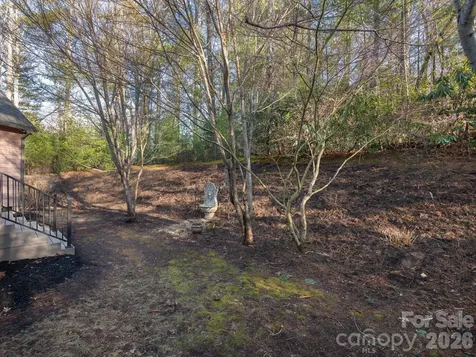 86 Oak Hollow Drive Asheville NC 28805
