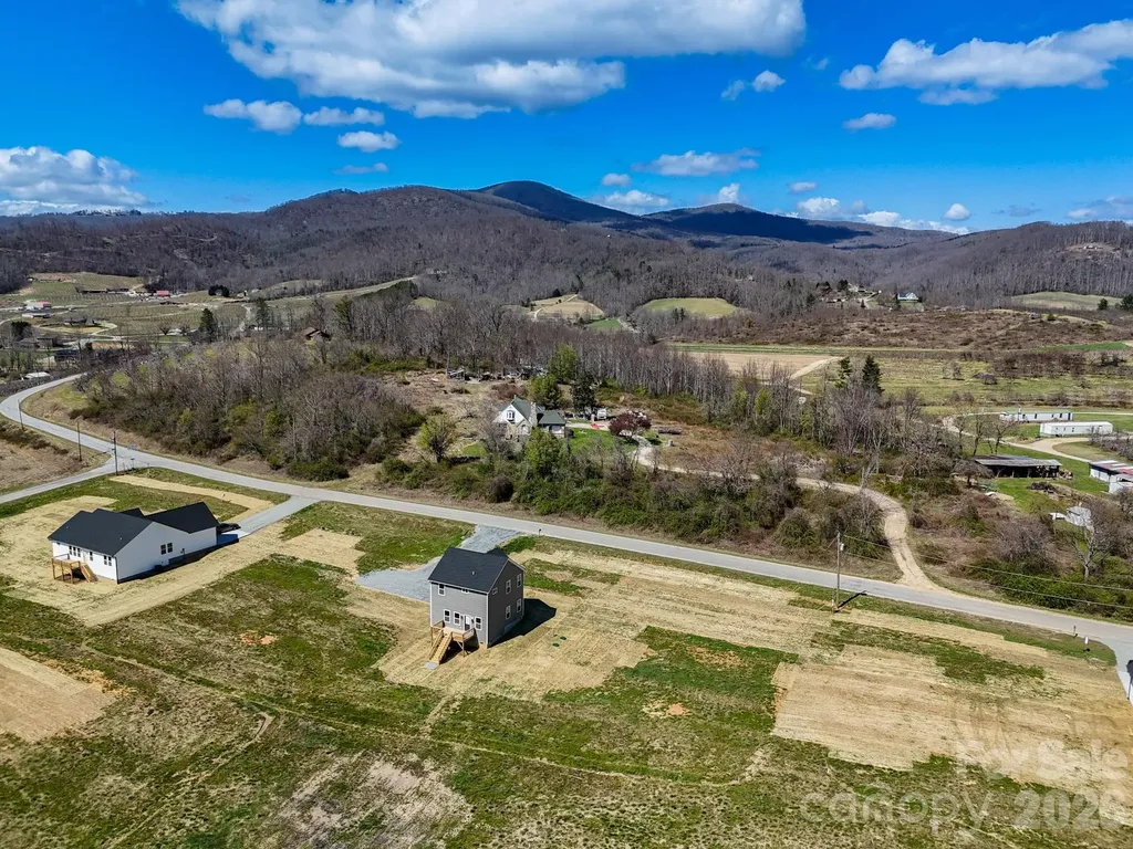 497 Waters Road Hendersonville NC 28792