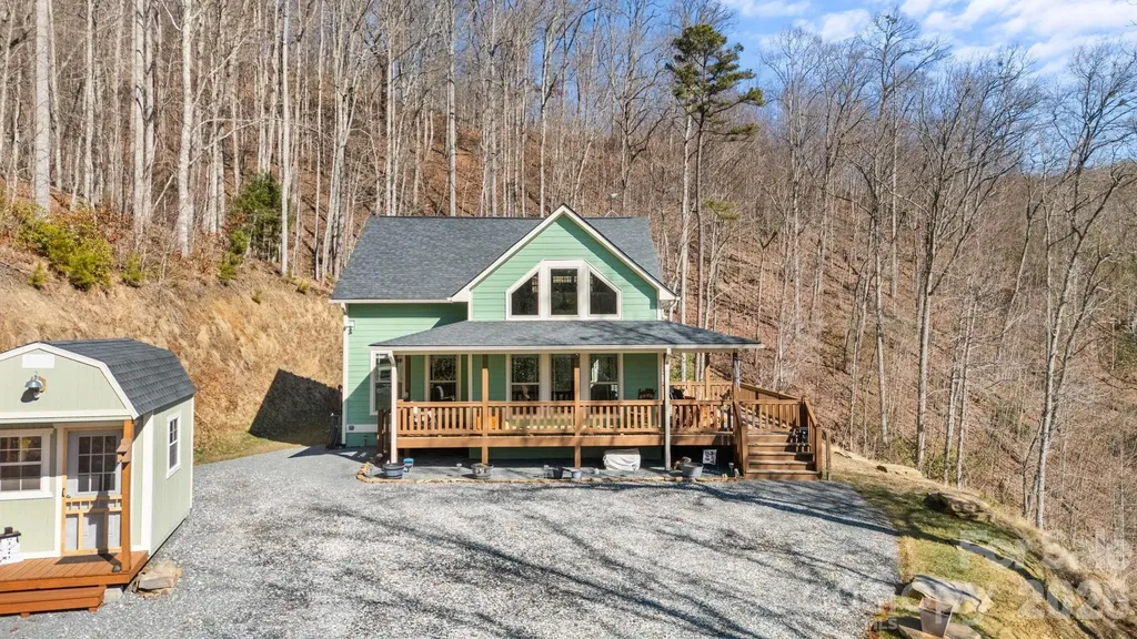 410 Moonlight Trail Bryson City NC 28713