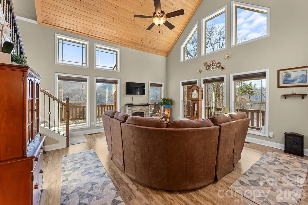 410 Moonlight Trail Bryson City NC 28713