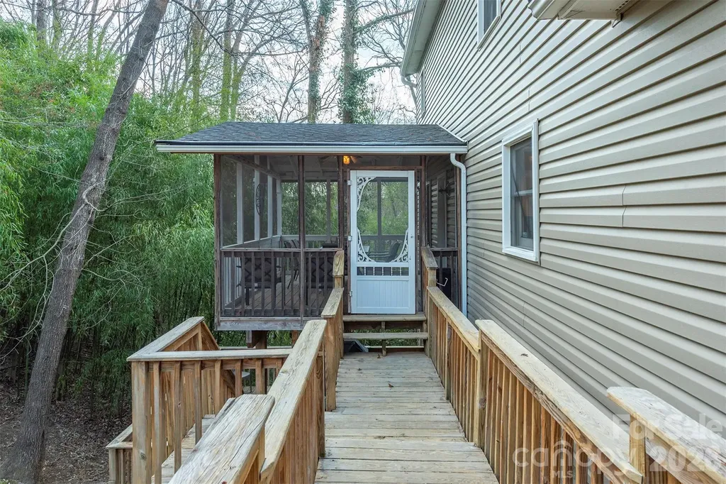 46 Foxberry Drive Arden NC 28704
