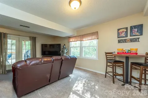 46 Foxberry Drive Arden NC 28704