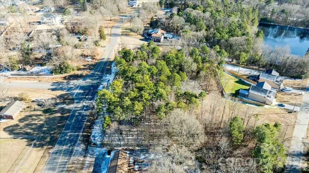 2113 Breezewood Drive Charlotte NC 28262