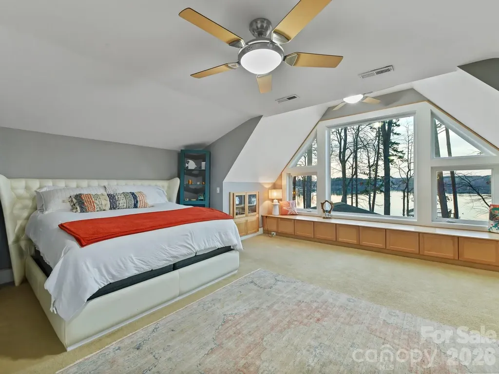 5401 Mountain Point Lane Charlotte NC 28216
