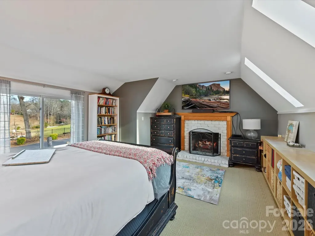 5401 Mountain Point Lane Charlotte NC 28216