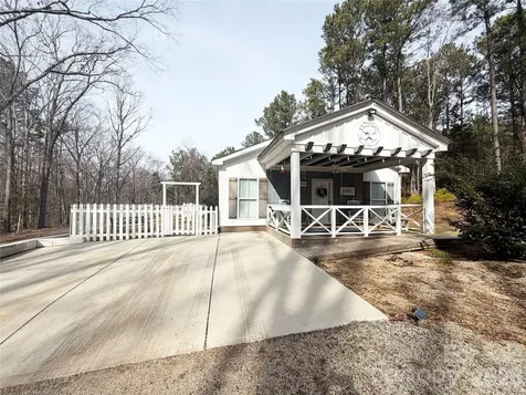 619 Hubbard Drive Lancaster SC 29720
