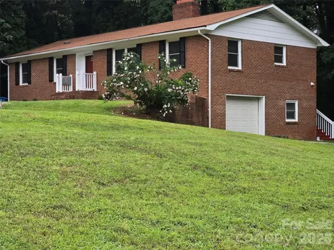1660 Songwood Road Concord NC 28025