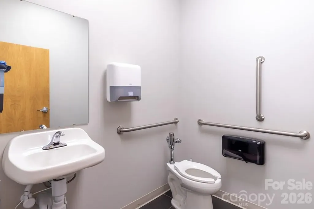 307 E Main Street Sylva NC 28779
