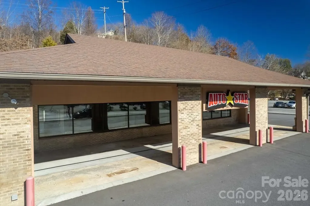 307 E Main Street Sylva NC 28779