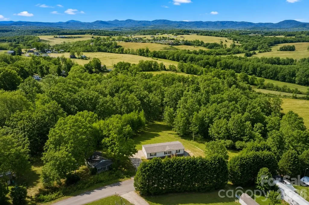 155 Little Egypt Lane Taylorsville NC 28681