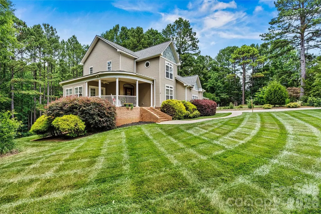 1606 High Ridge Drive Stanley NC 28164