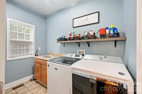 1606 High Ridge Drive Stanley NC 28164