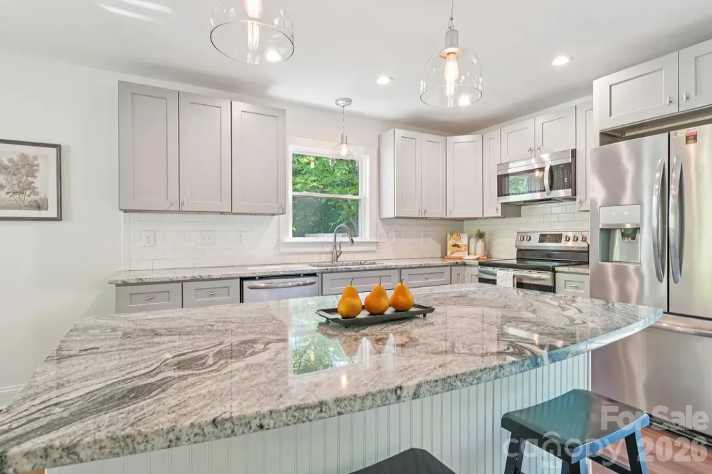 3000 Dunlavin Way Charlotte NC 28205