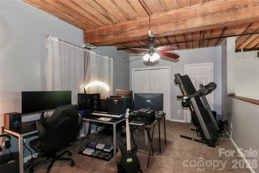 201 S Hoskins Road Charlotte NC 28208