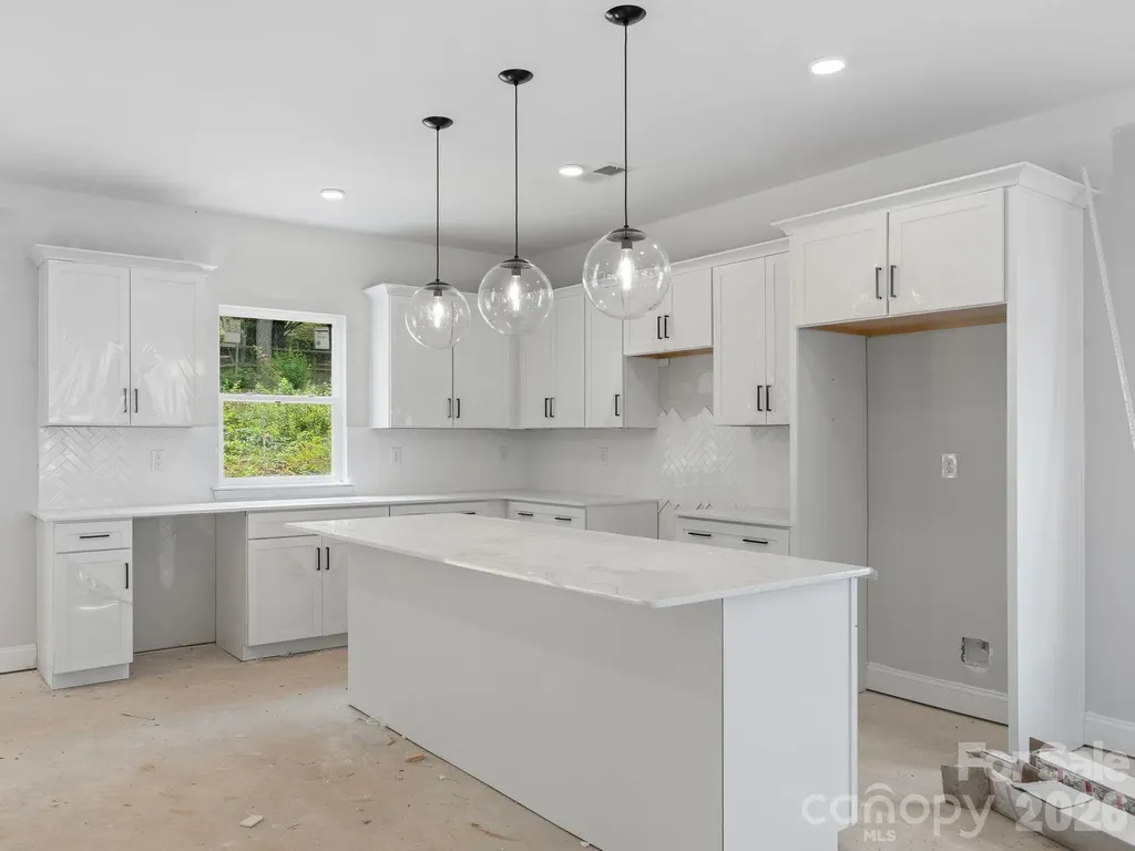 180 Cherry Springs Lane Asheville NC 28804