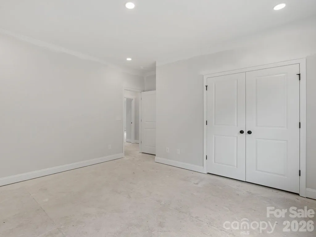 180 Cherry Springs Lane Asheville NC 28804