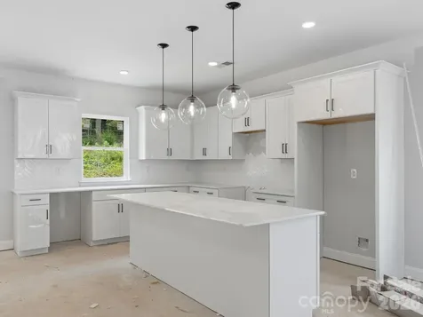 180 Cherry Springs Lane Asheville NC 28804