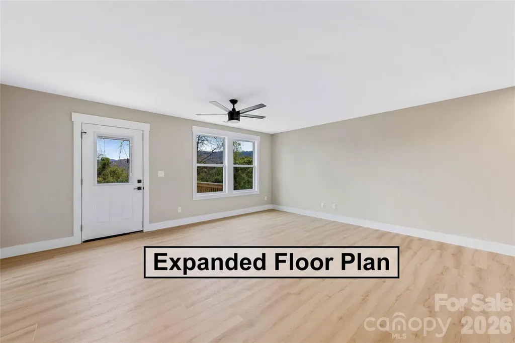 662 Beehive Road Hendersonville NC 28792