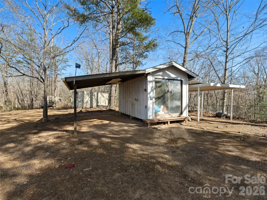 76 Maple Springs Road Asheville NC 28805