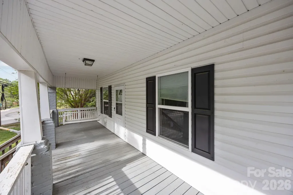 708 Old Charlotte Road SW Concord NC 28027