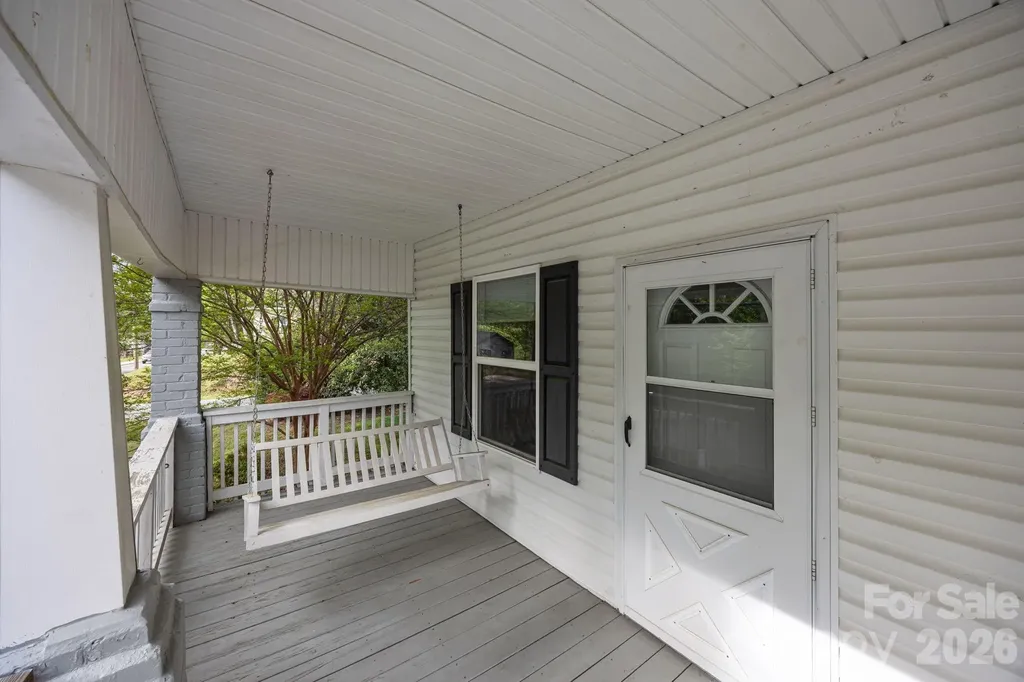 708 Old Charlotte Road SW Concord NC 28027