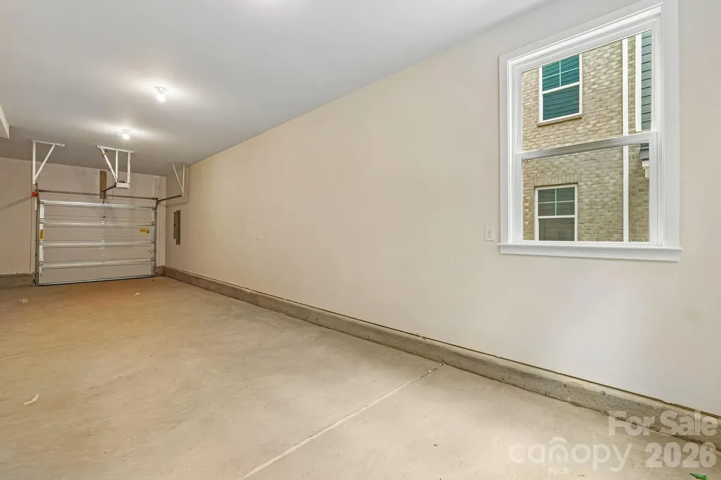 806 Hammers Lane Charlotte NC 28205