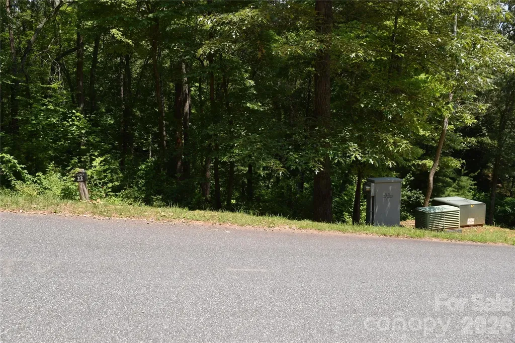 22 River Club Drive Cullowhee NC 28723