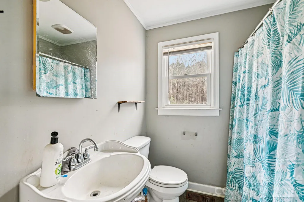 607 Westway Drive Gastonia NC 28054
