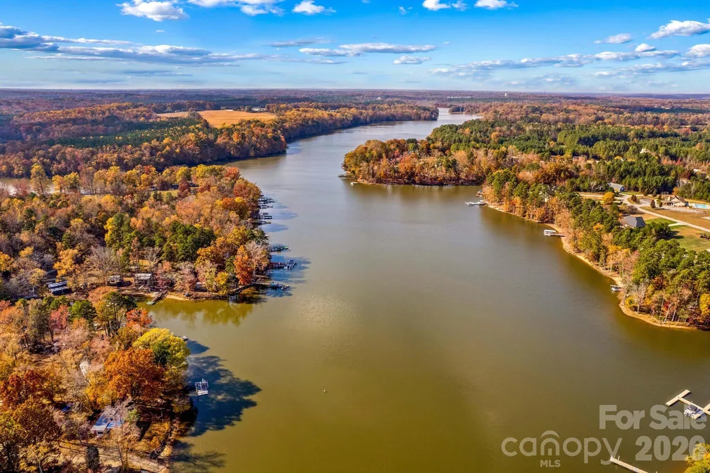 215 Village Lane Salisbury NC 28146