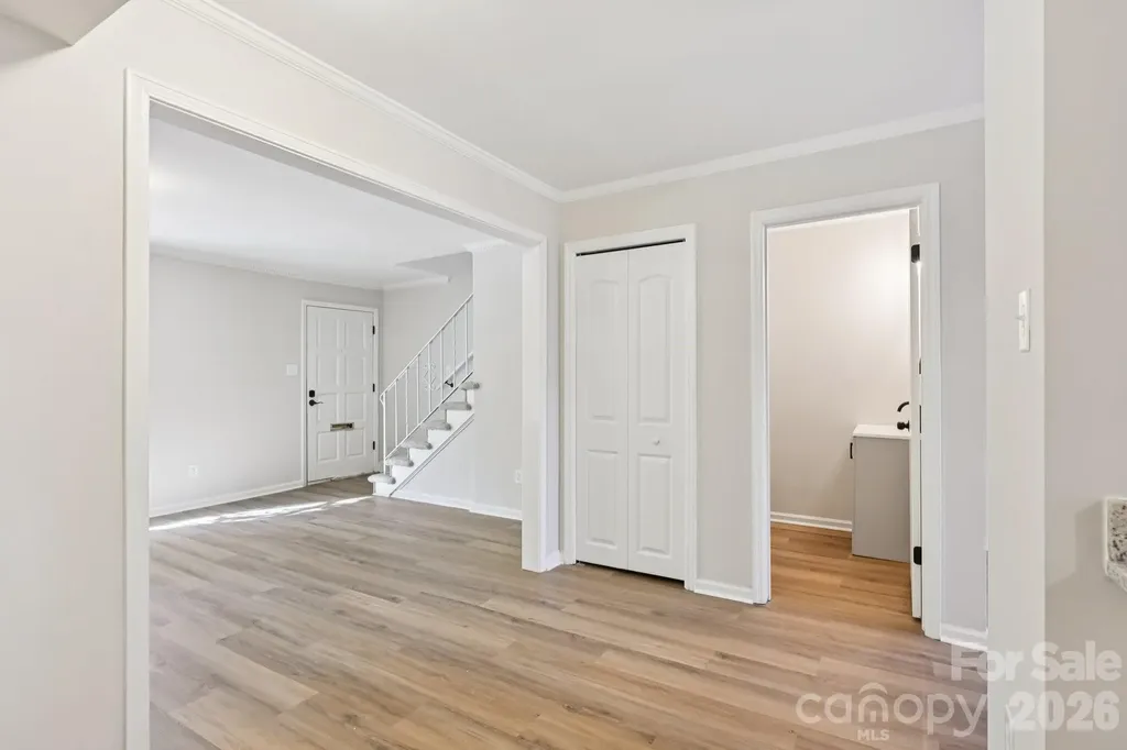 2231 Rexford Road Charlotte NC 28211