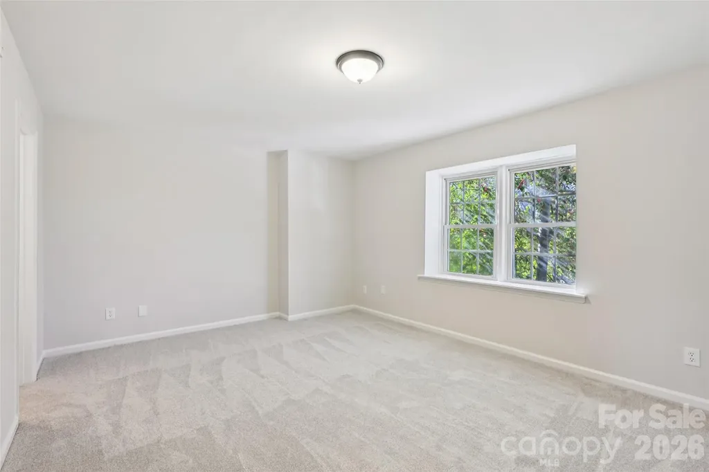 2231 Rexford Road Charlotte NC 28211