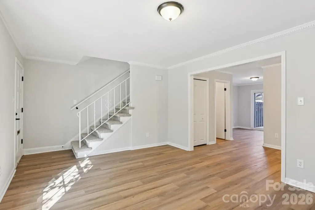 2231 Rexford Road Charlotte NC 28211