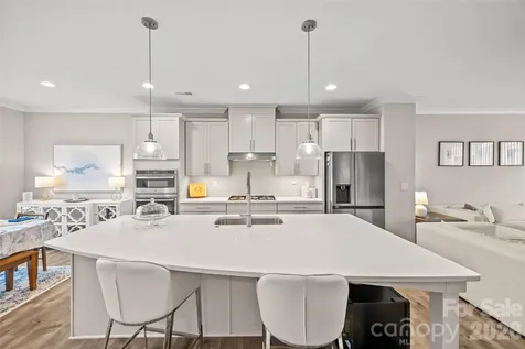 314 Hastings Run Drive Charlotte NC 28211