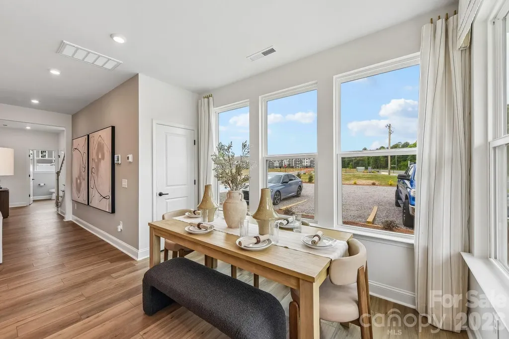 5020 Asher James Lane Charlotte NC 28262