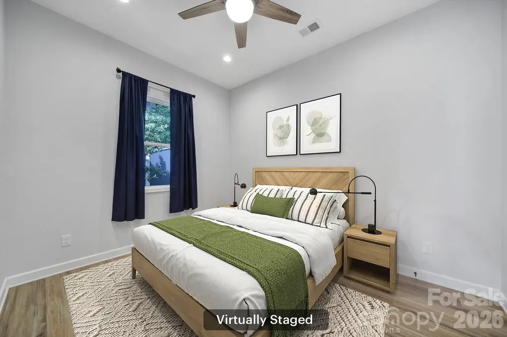 1638 Longfellow Street Charlotte NC 28205