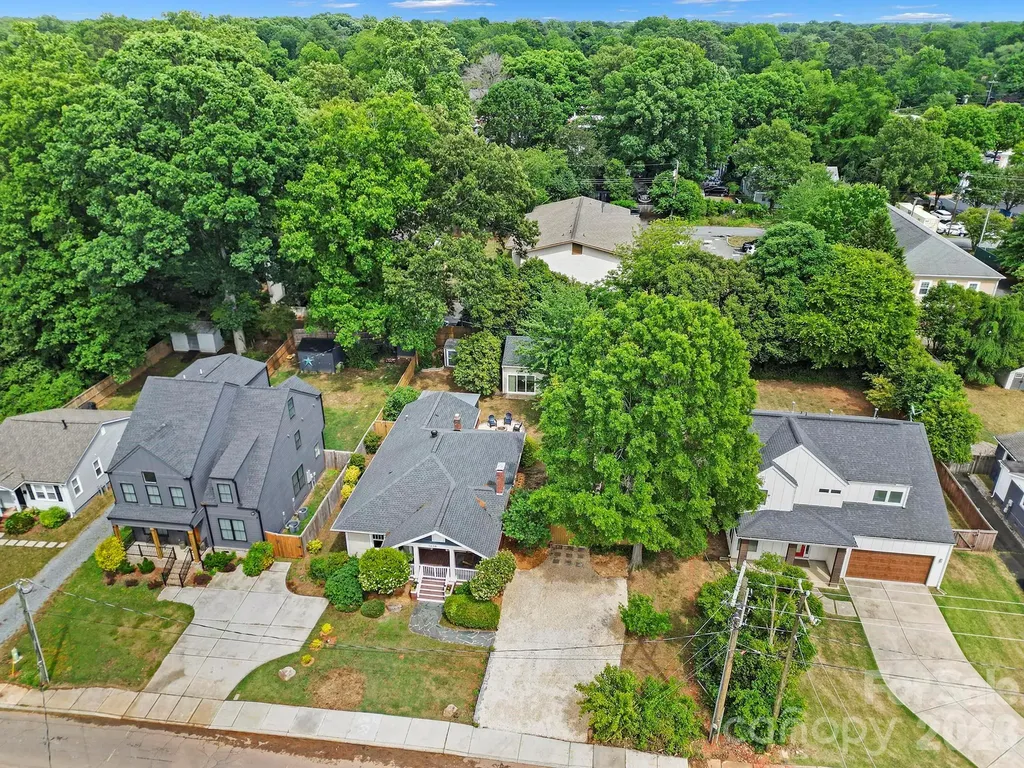 1638 Longfellow Street Charlotte NC 28205