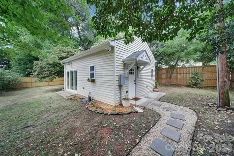 1638 Longfellow Street Charlotte NC 28205