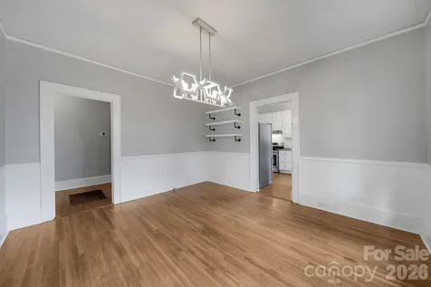 1638 Longfellow Street Charlotte NC 28205