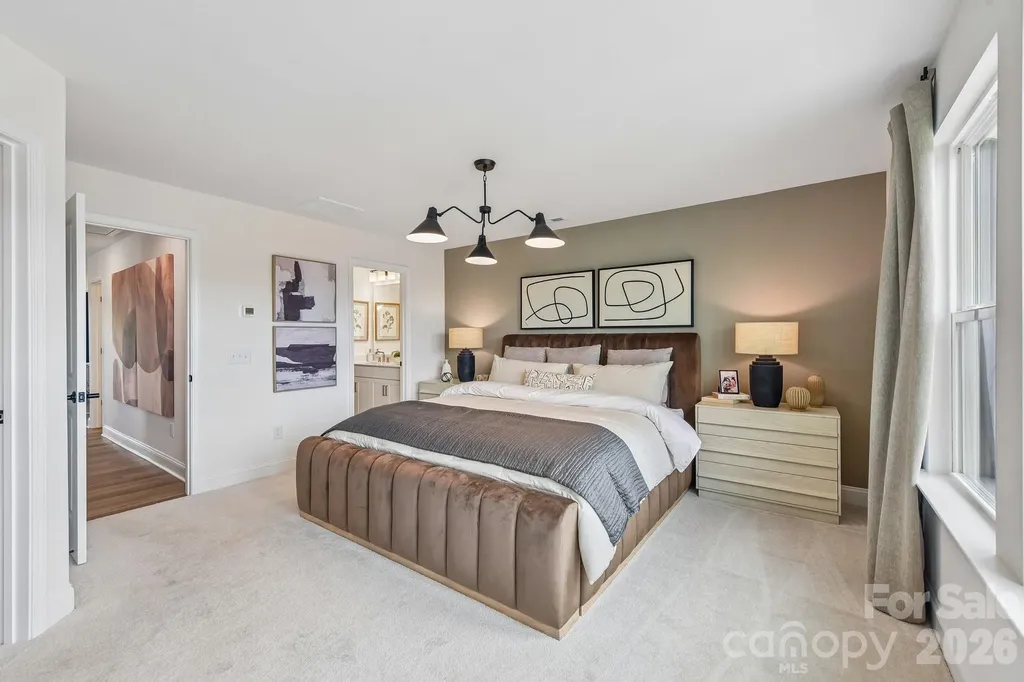 5024 Asher James Lane Charlotte NC 28262