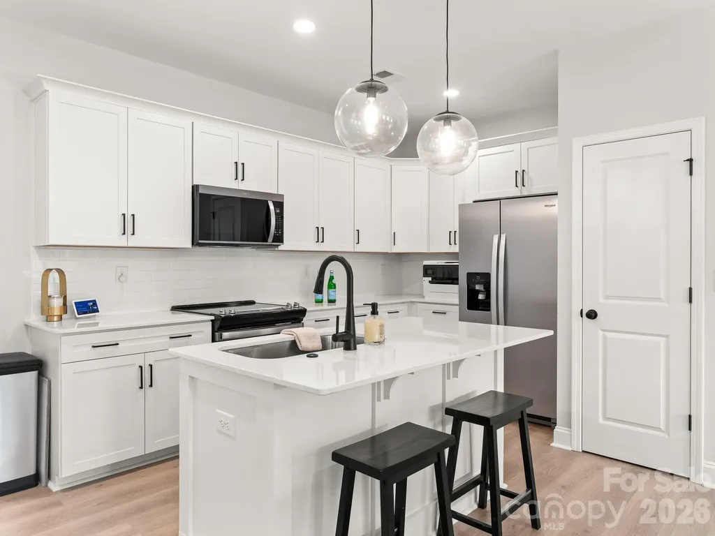 133 Cherry Springs Lane Asheville NC 28804